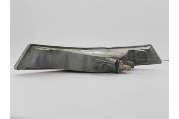 Recambio de intermitente delantero dcho para renault trafic ii autobús (jl) 1.9 dci referencia OEM IAM 8200007030  
