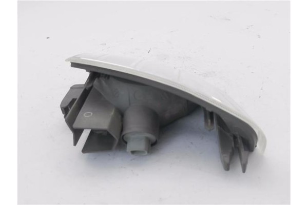 Recambio de intermitente delantero izquierdo para nissan x-trail (t30) 2.0 referencia OEM IAM E130554  