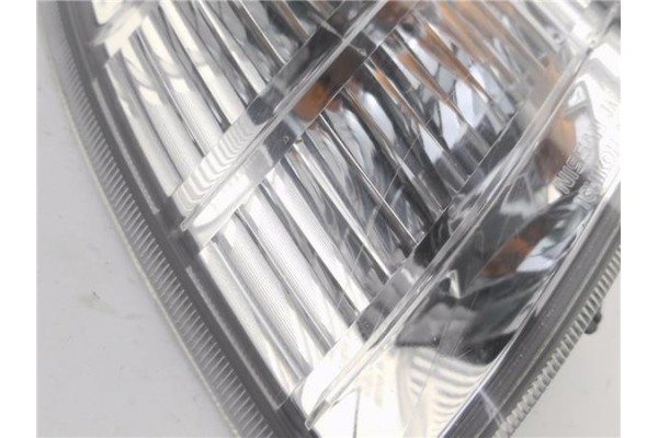 Recambio de intermitente delantero izquierdo para nissan x-trail (t30) 2.0 referencia OEM IAM E130554  