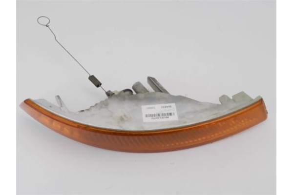 Recambio de intermitente delantero dcho para renault trafic ii autobús (jl) 1.9 dci referencia OEM IAM 8200007030  