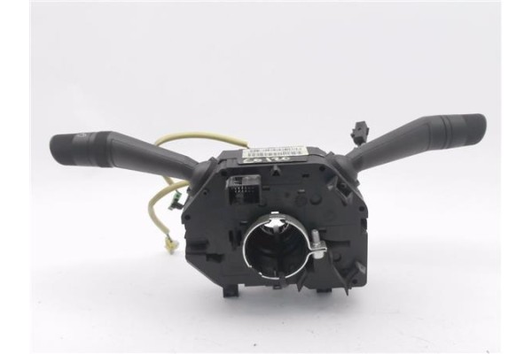 Recambio de mando intermitencia para fiat punto / grande punto (199) 1.4 referencia OEM IAM 7355213150  