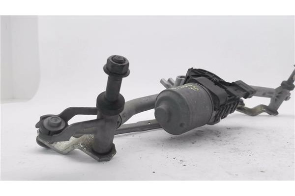 Recambio de motor limpiaparabrisas delantero para peugeot 208 1.2 access referencia OEM IAM 9673222580 0390241540 