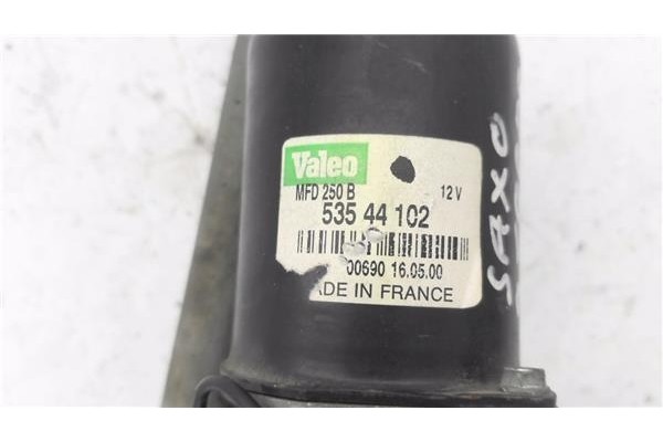 Recambio de motor limpiaparabrisas delantero para citroen saxo 1.5 d referencia OEM IAM 53544102 MFD250B 