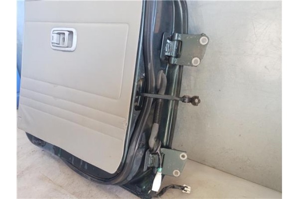Recambio de puerta trasero izquierda carga acristalada para nissan patrol gr (y61) referencia OEM IAM   