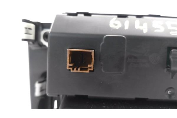Recambio de display para citroen c4 berlina 1.6 business referencia OEM IAM 981206788000 NS559482149 