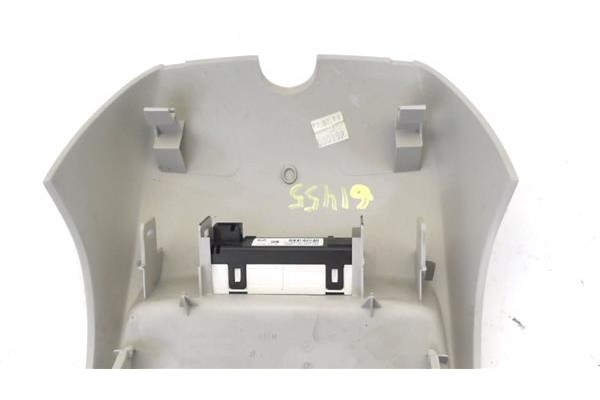 Recambio de luz delantero central techo para citroen c4 berlina 1.6 business referencia OEM IAM 9671645977 9807496180 