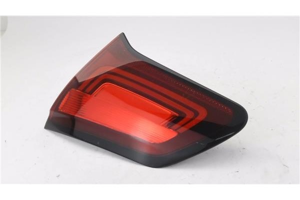 Recambio de piloto porton trasero derecho para citroen c4 berlina 1.6 business referencia OEM IAM 9808624780 195802 