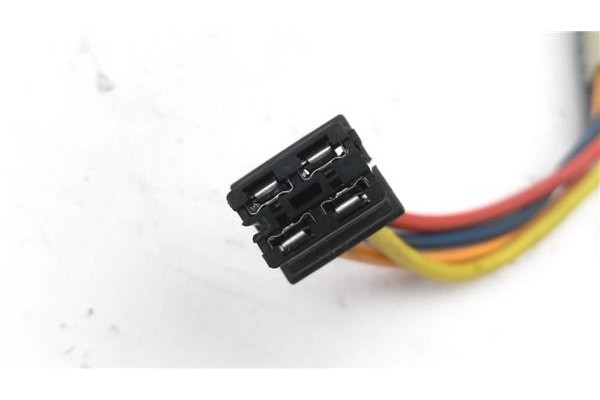 Recambio de clausor para citroen c 15 1.8 d referencia OEM IAM 4162W8  