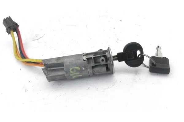 Recambio de clausor para citroen c 15 1.8 d referencia OEM IAM 4162W8  