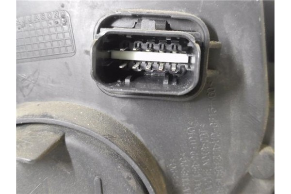 Recambio de faro delantero izquierdo para citroen c4 berlina 1.6 business referencia OEM IAM 9808623880  
