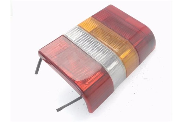 Recambio de piloto trasero derecho para citroen c 15 1.8 d referencia OEM IAM 2057160588 E359327 