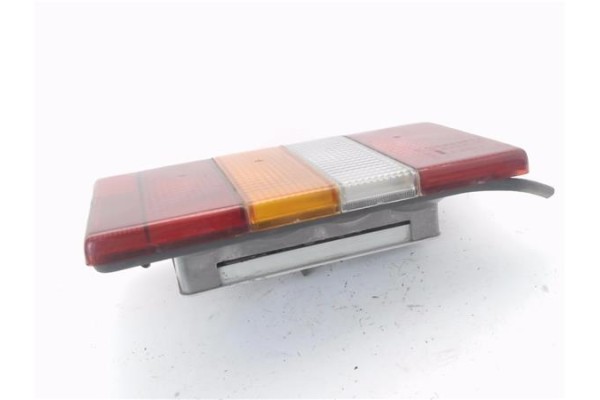 Recambio de piloto trasero derecho para citroen c 15 1.8 d referencia OEM IAM 2057160588 E359327 