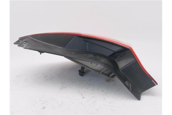Recambio de piloto trasero derecho para ford fiesta (cnn) 1.5 ambiente referencia OEM IAM C1BB13404A  
