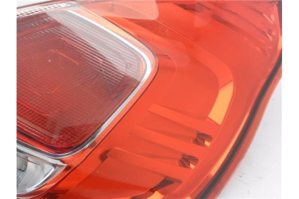 Recambio de piloto trasero derecho para ford fiesta (cnn) 1.5 ambiente referencia OEM IAM C1BB13404A  