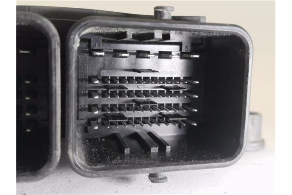 Recambio de centralita para ford fiesta (cnn) 1.5 ambiente referencia OEM IAM DA6A12A650ME 281031530 