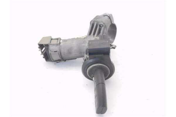 Recambio de clausor para ford fiesta (cnn) 1.5 ambiente referencia OEM IAM 9V213F880ED 8A6T15607AC 