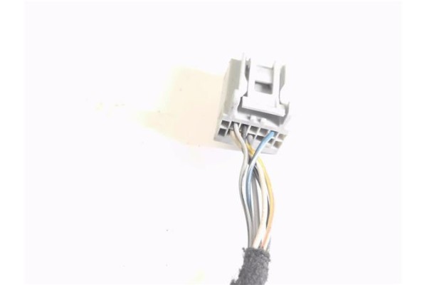Recambio de retrovisor electrico izquierdo para ford fiesta (cnn) 1.5 ambiente referencia OEM IAM LH4202012  