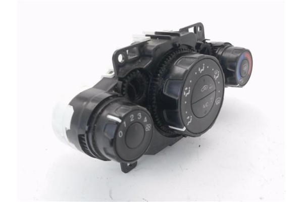Recambio de mandos calefaccion / a.a. para ford fiesta (cnn) 1.5 ambiente referencia OEM IAM 8A6118549 8A6919980 