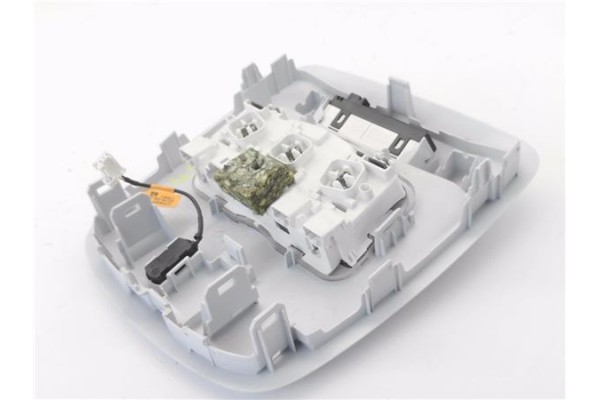 Recambio de luz delantero central techo para peugeot 308 1.2 style referencia OEM IAM 9677821577 9818840980 