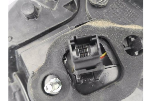 Recambio de piloto trasero derecho para peugeot 308 1.2 allure referencia OEM IAM 9677817580 81250201 
