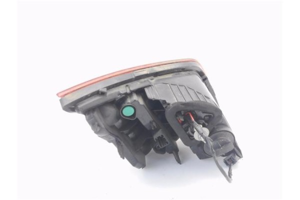 Recambio de piloto porton trasero derecho para peugeot 308 1.2 style referencia OEM IAM 9677818280 81260201 