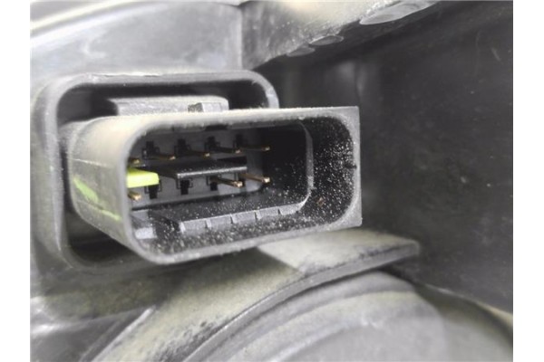 Recambio de faro delantero dcho para peugeot 308 1.2 style referencia OEM IAM 85501161R  