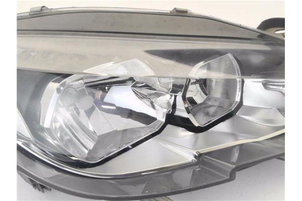 Recambio de faro delantero dcho para peugeot 308 1.2 style referencia OEM IAM 85501161R  