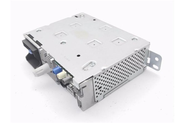 Recambio de autoradio para peugeot 308 1.2 style referencia OEM IAM 9818613880  