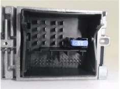 Recambio de autoradio para peugeot 308 1.2 style referencia OEM IAM 9818613880  