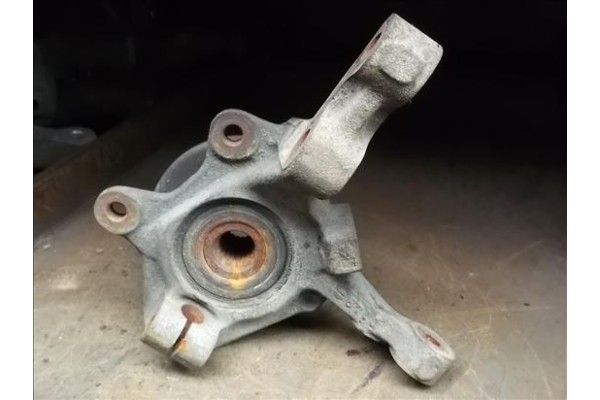 Recambio de mangueta delantero derecha para renault express furgón (f40_, g40_) 1.9 d (64) referencia OEM IAM   