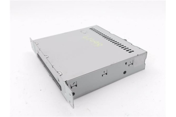 Recambio de radio / cd para peugeot 308 1.2 style referencia OEM IAM 9805593680  