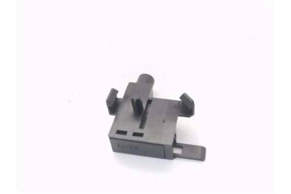 Recambio de contactor freno establecimiento para volkswagen polo iv (9n1) 1.4 16v referencia OEM IAM 1J0947561  