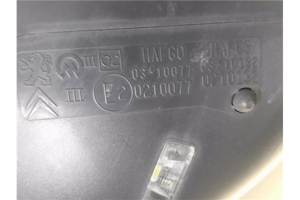 Recambio de retrovisor electrico derecho para peugeot 508 1.6 active referencia OEM IAM 96771877WP E20210077 