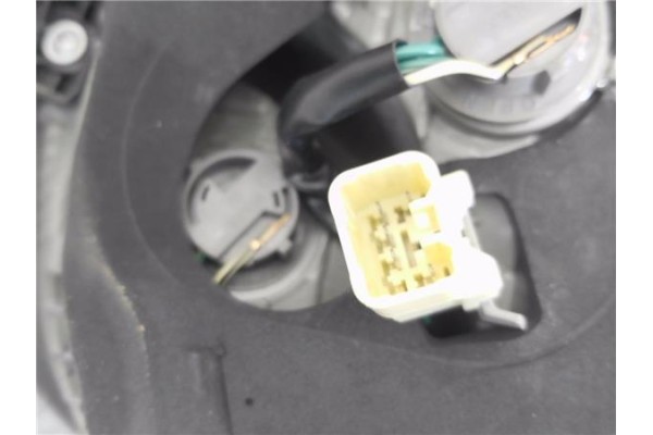 Recambio de piloto trasero derecho para toyota yaris (ksp9/scp9/nlp9) 1.4 active referencia OEM IAM 821219X1R  