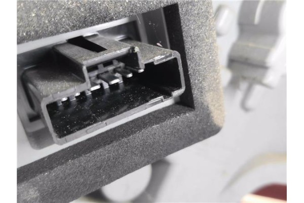 Recambio de piloto trasero izquierdo para peugeot 508 1.6 active referencia OEM IAM 9686293780A  