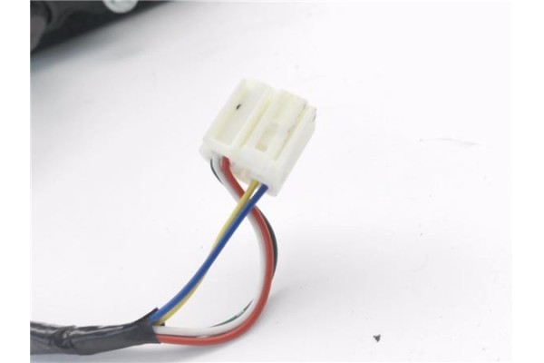 Recambio de retrovisor electrico derecho para toyota yaris (ksp9/scp9/nlp9) 1.4 active referencia OEM IAM E4044672  