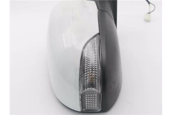 Recambio de retrovisor electrico derecho para toyota yaris (ksp9/scp9/nlp9) 1.4 active referencia OEM IAM E4044672  