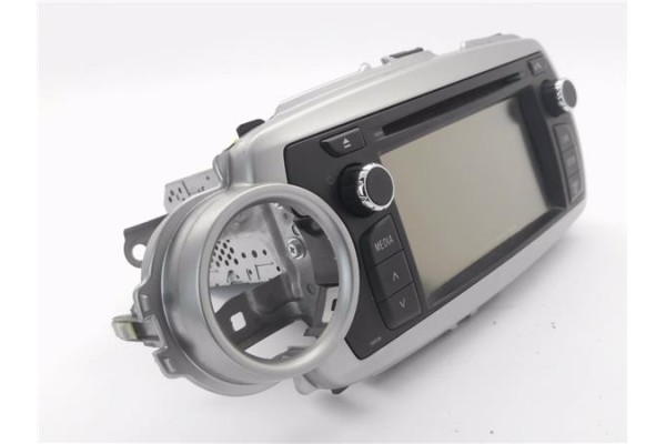 Recambio de autoradio para toyota yaris (ksp9/scp9/nlp9) 1.4 active referencia OEM IAM 861400D010  