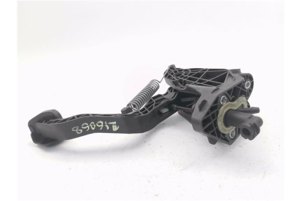 Recambio de pedal embrague para seat ibiza berlina (6j5) 1.4 tsi referencia OEM IAM 6R1721059S 6R0721117B 