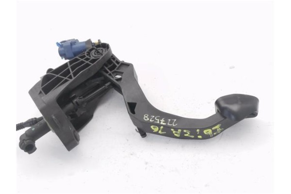 Recambio de pedal embrague para seat ibiza st (6j8) 1.2 tsi referencia OEM IAM 6R1721059S 6R0721117B 