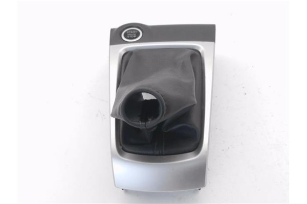 Recambio de guardapolvo palanca cambio para nissan micra v (k14) 1.5 acenta referencia OEM IAM 969355FA1A  