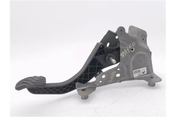 Recambio de pedal embrague para renault grand scenic iv 1.2 tce referencia OEM IAM 465039052R  