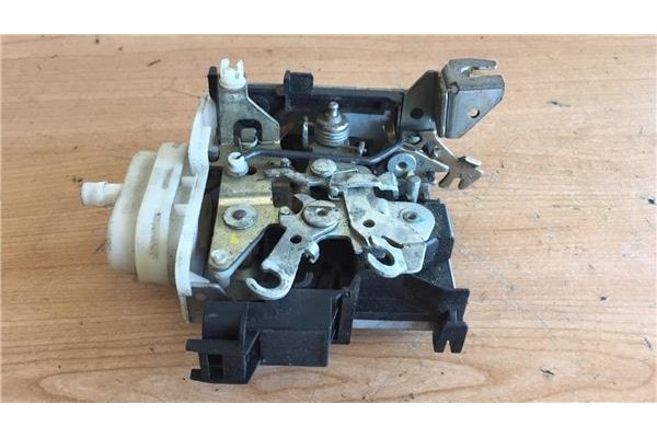Recambio de cierre electromagnetico delantero derecho para audi a3 (8l) 1.8 ambition referencia OEM IAM 8L1837016A  