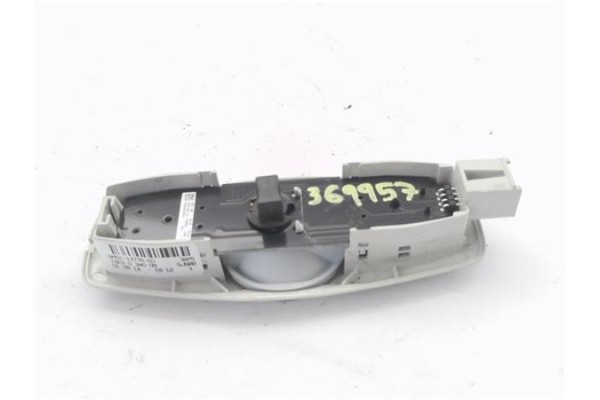 Recambio de luz interior techo para ford focus berlina (cew) 1.0 business referencia OEM IAM BM5113776ED  