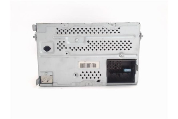 Recambio de radio / cd para skoda fabia (5j2) 1.2 referencia OEM IAM 5J0035161C 28289316 