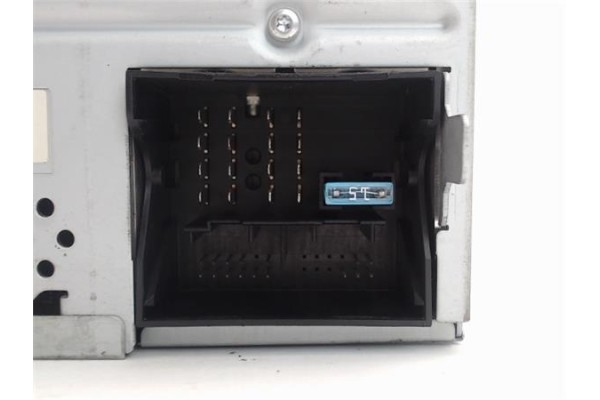 Recambio de radio / cd para skoda fabia (5j2) 1.2 referencia OEM IAM 5J0035161C 28289316 