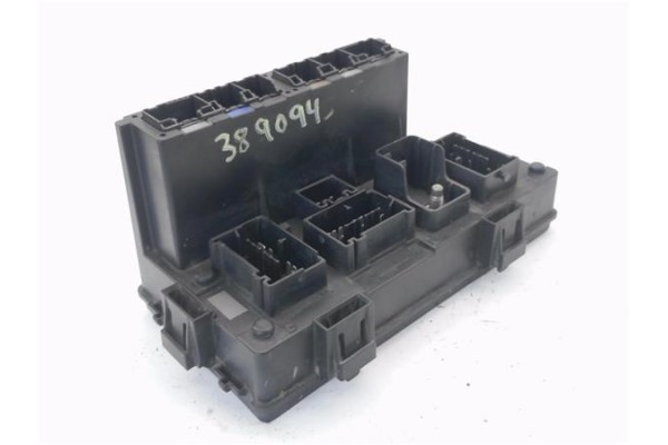 Recambio de caja fusibles/rele para jeep compass (mk) 2.0 sport referencia OEM IAM 943H5K35ST 5KG2F2L2 
