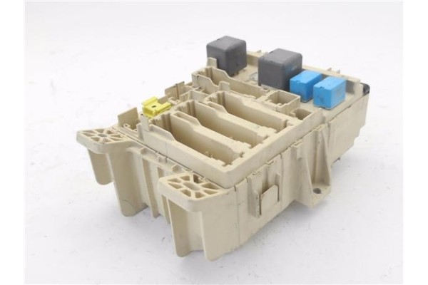 Recambio de caja fusibles/rele para lexus rx (mcu_) 400h referencia OEM IAM GL21RTD072705  