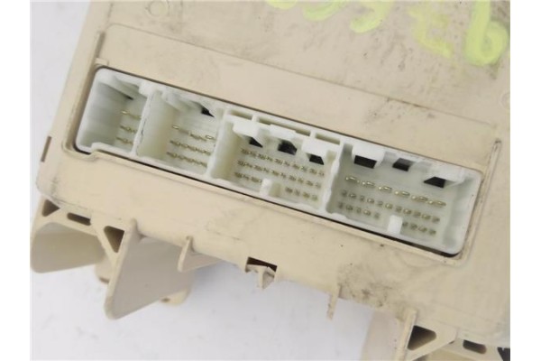Recambio de caja fusibles/rele para lexus rx (mcu_) 400h referencia OEM IAM GL21RTD072705  