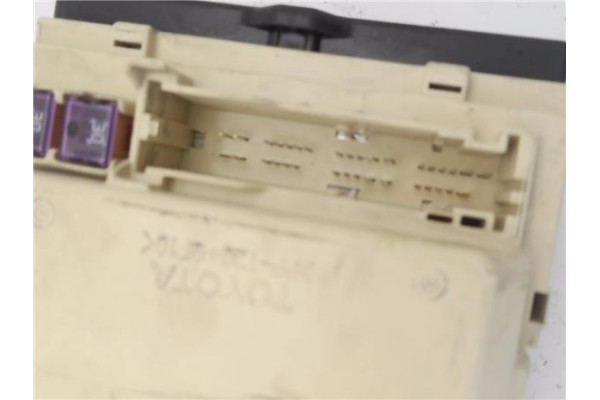 Recambio de caja fusibles/rele para lexus rx (mcu_) 400h referencia OEM IAM GL21RTD072705  
